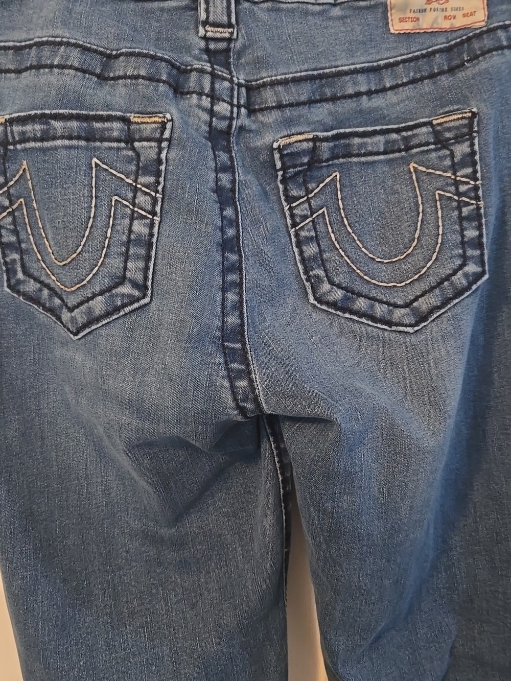 True Religion Jennie Curvy Skinny Jeans in Blue Wash - Picture 5 of 6